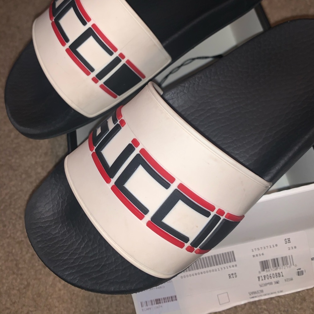 Gucci slides